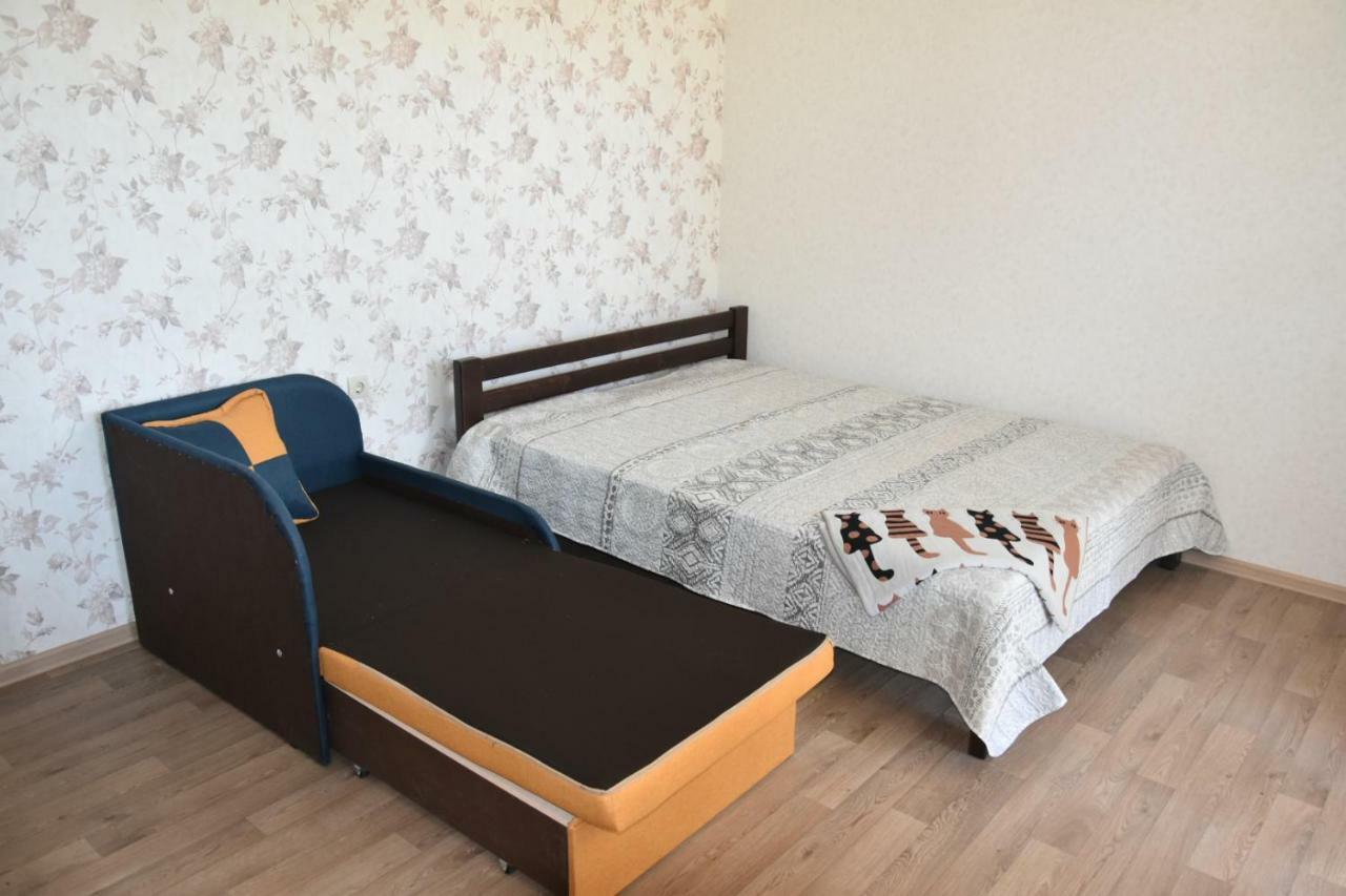 Hotel Три Кошки à TTchornomorsk Extérieur photo